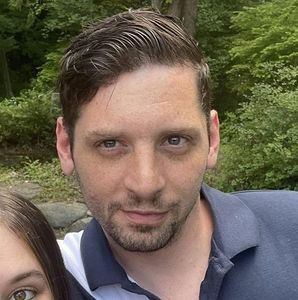 Meet your Posher, Travis